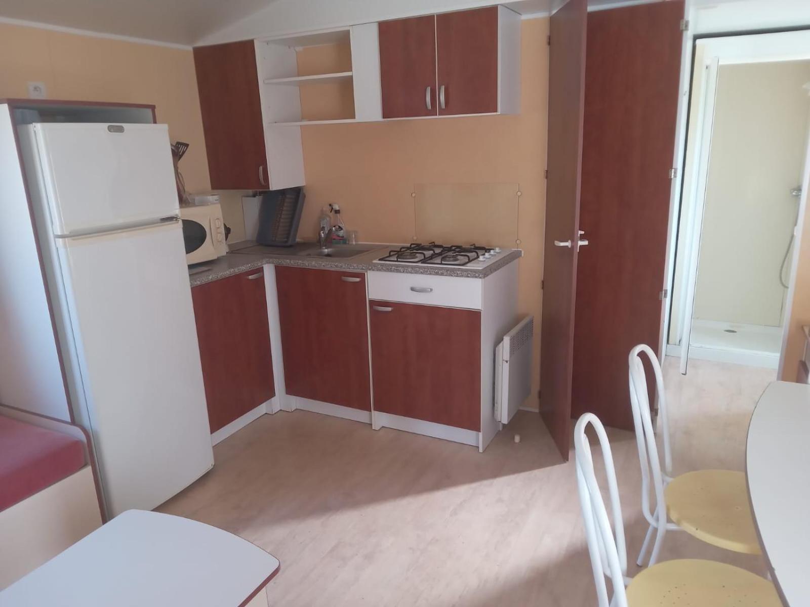 Mobile Home Sleeps 4 Monsec 외부 사진